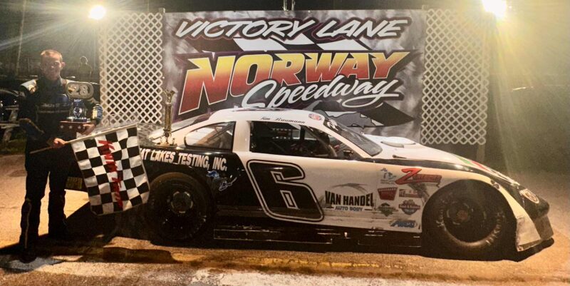Checkers or Wreckers: Ahead of Speedway doubleheader, late models bring the action